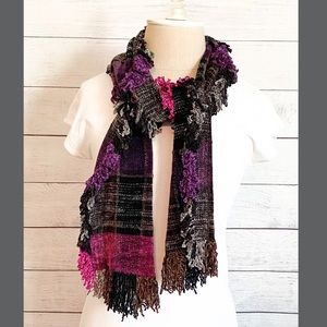 Loominus rayon chenille scarf, excellent condition